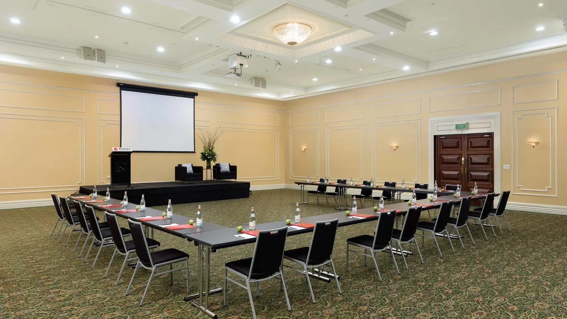 Rydges Southbank Townsville Hotel